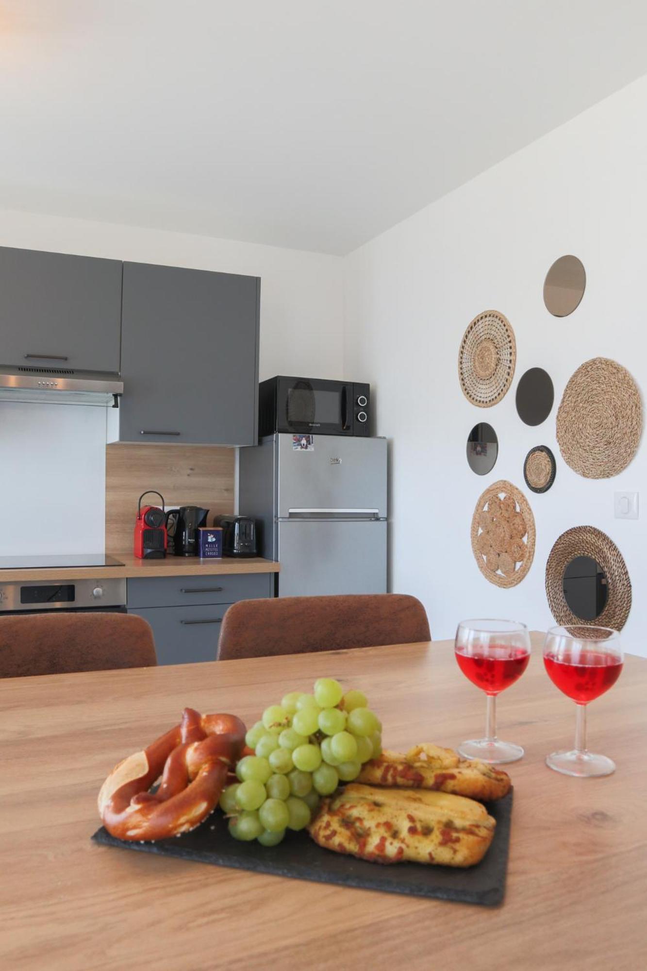 L'escale Cosy, Proche Euroairport Apartment